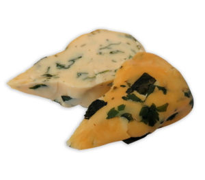 Uzený sýr s čerstvými bylinkami
